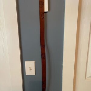 Elegant Brown Leather Belt